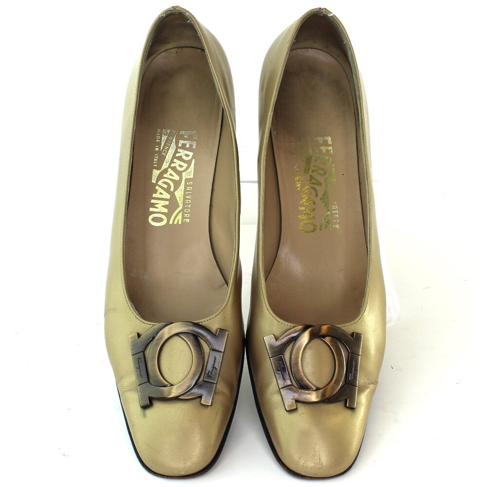 Salvatore Ferragamo Buckled Kitten Heel Pump (8 US)